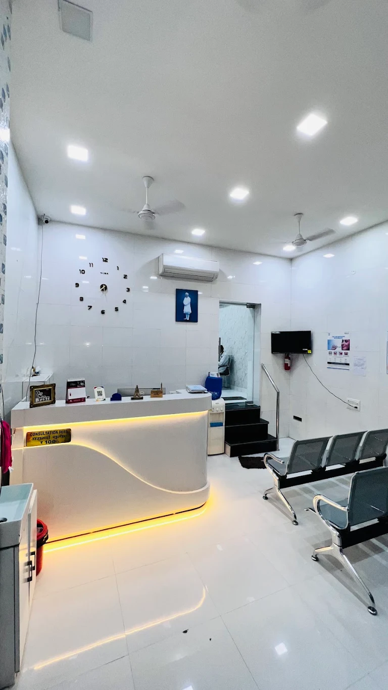 Dental Care Clinic 4